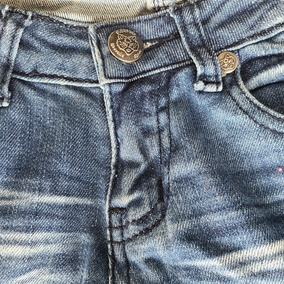 Machine Distressed Jeans - Picture 7 of 9